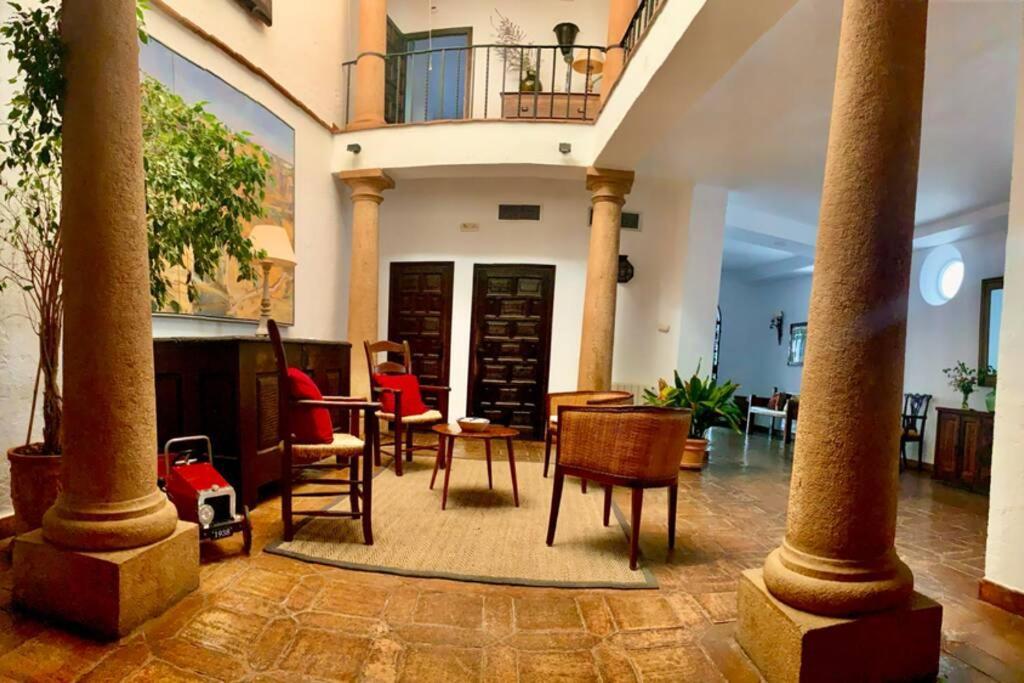 Un Autentico Oasis Rodeado De Historia Ρόντα Εξωτερικό φωτογραφία
